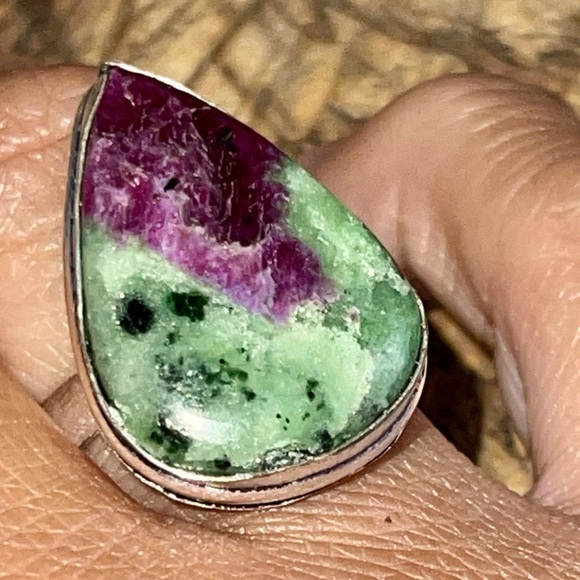 Anyolite Ruby Zoisite Ring Size 8 1/4 - Picture 7 of 10